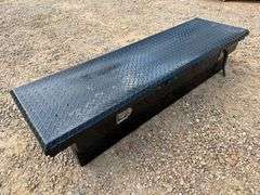 Truck Mounted Diamond Plate Toolbox