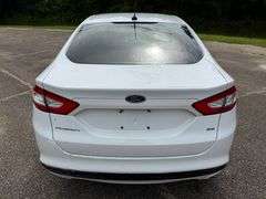 2014 Ford Fusion SE FWD 4D Sedan (247,465 Miles)