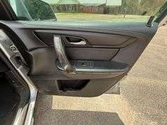 2013 GMC Acadia 4D SUV (218,409 Miles)