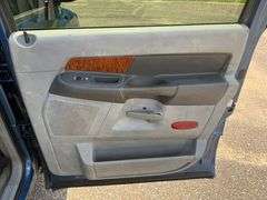2006 Dodge Ram 1500 Crew Cab Pickup (177,213 Miles)