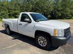 2013 Chevrolet Silverado 1500 Single Cab Pickup (232,180 Miles)