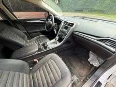 2014 Ford Fusion SE FWD 4D Sedan (247,465 Miles)