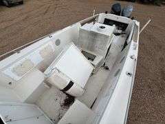 1985 Wellcraft Scarab Sport 29' Center Console Boat w/ Tandem Axle Trailer