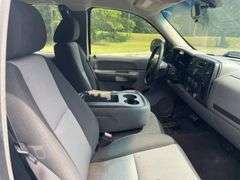 2007 GMC Sierra 1500 4 Door Extended Cab Pickup Truck (325,824 Miles)