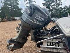 1985 Wellcraft Scarab Sport 29' Center Console Boat w/ Tandem Axle Trailer