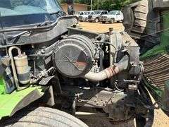 2005 International 4300 10 Bay Delivery Truck (366,180 Miles)
