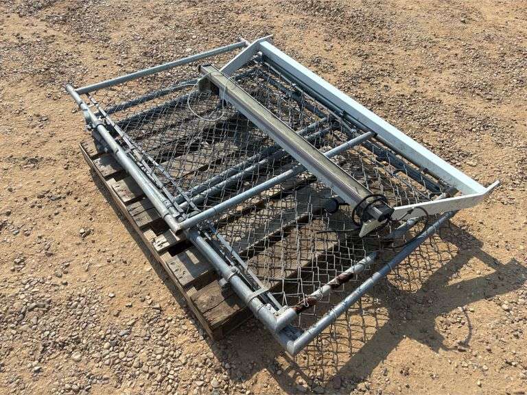 (3) Fence Gates & RKI Truck Rack
