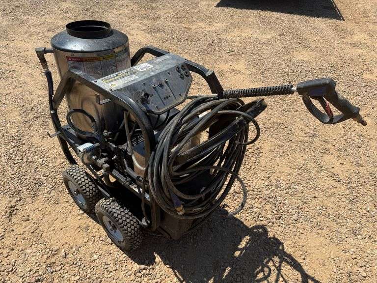 Raider Portable Hot Water Pressure Washer