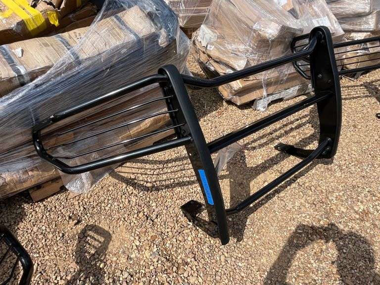 NEW/UNUSED 2007-2013 Toyota Tundra Brush Guard