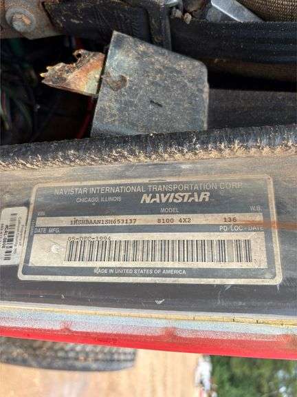 1995 International 8100 Truck Tractor (144,035 Miles)
