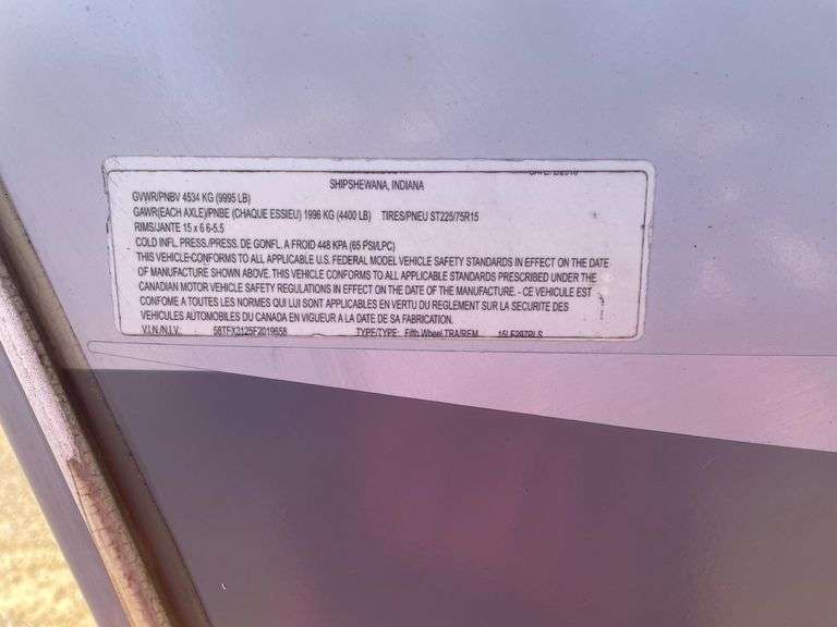 2015 Highland Ridge 297RLS 5th Wheel Camper