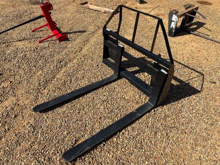 4' Pallet Fork Attachment