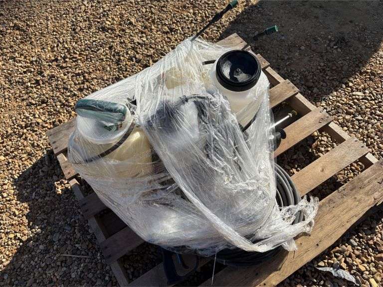 (5) Pump-Up Sprayers