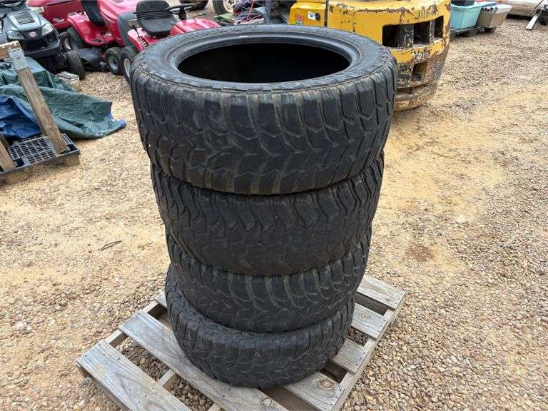 (4) RoadOne Aethon M/T 35 x 12.50 R22LT Tires