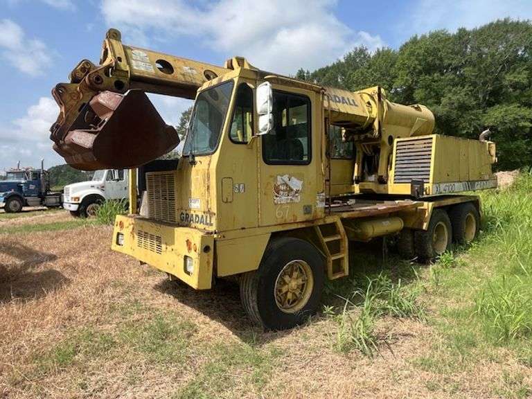 2002 Gradall XL-4100 R/T Excavator