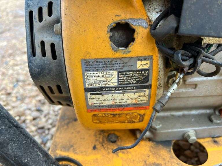 2005 Titan Heavy-Duty Commercial Power Washer