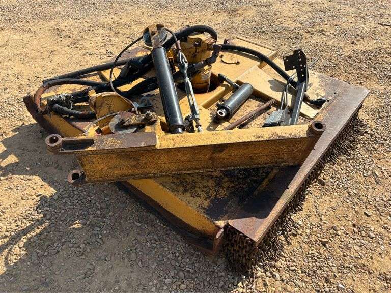 DiamondHead Hydraulic Rotary Cutter Attachment