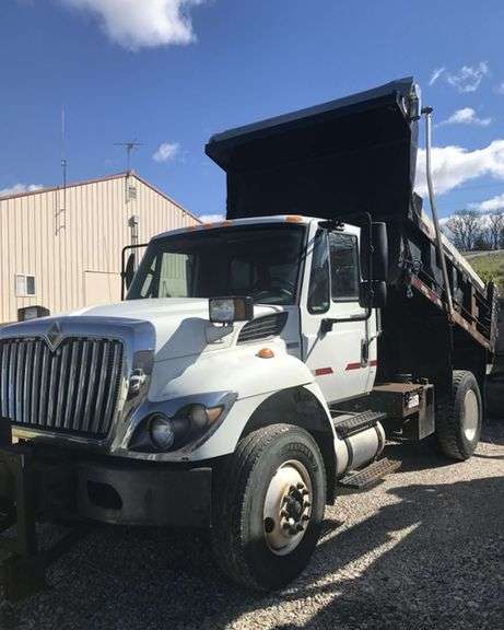 2013 International 7300 Single Axle Dump Truck