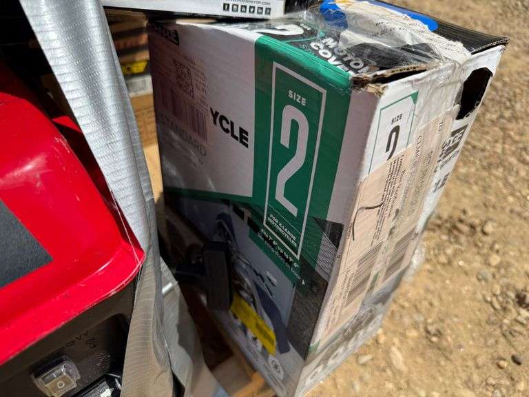 Pallet of Auto Tools & Accessories