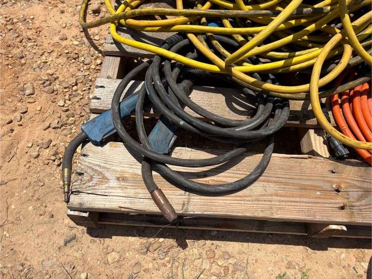 Pallet of Various Hoses/Cords