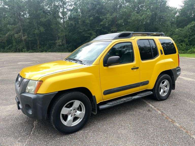 2005 Nissan Xterra SE 4 Door SUV (250,729 Miles)