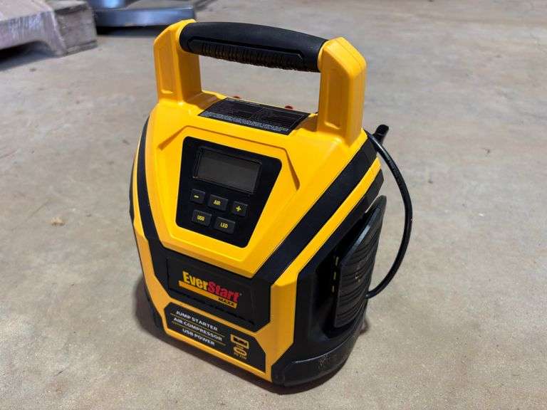 Everstart Maxx Portable Power Station/Jump Starter
