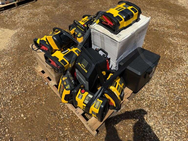 Pallet of Tools/Home Items