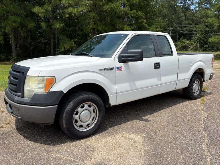 2012 Ford F150 Extended Cab Pickup Truck (167,582 Miles)