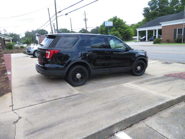 2015 Ford Explorer 4 Door 4wd Police Interceptor SUV (110,537 Miles)