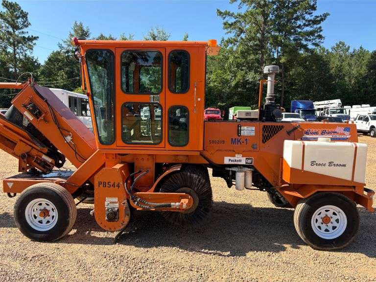 2019 Broce MK1 Transfer Sweeper Broom (738 Hours)
