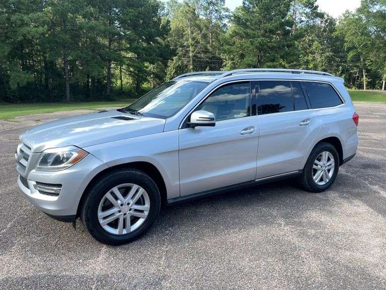 2013 Mercedes-Benz GL 450 AWD 4 Door SUV (170,219 Miles)