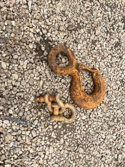 (2) Shackle & (1) Crane Hook