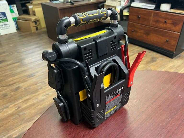 Everstart Maxx Portable Power Station/Jump Starter