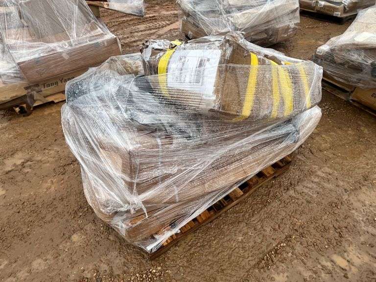 Pallet of Vehicle Bumpers and Towing Package Returns