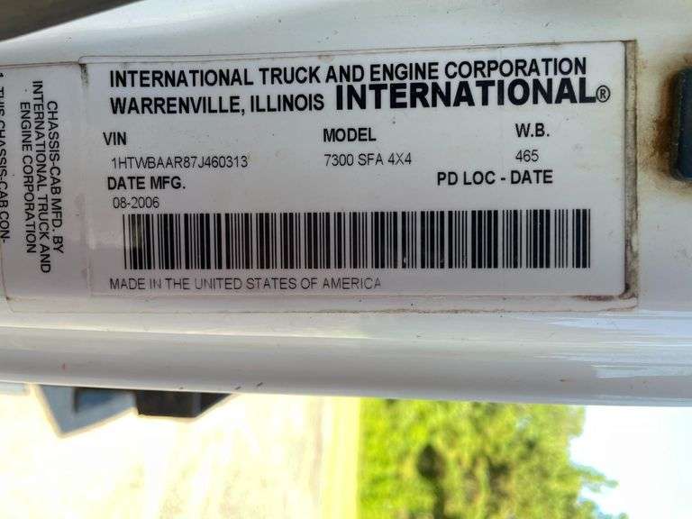 2007 International 7300 4x4 Digger Derrick Truck (39,457 Miles)