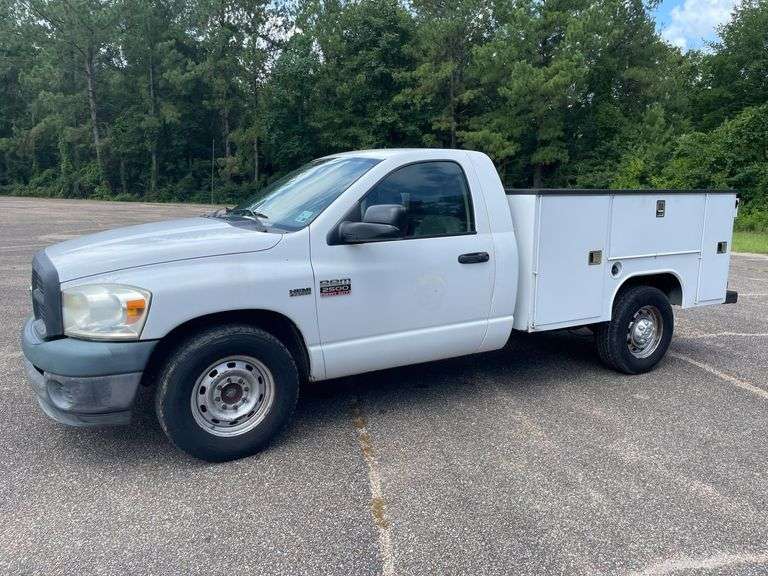 2009 Dodge Ram 1500 2 Door Regular Cab Utility Body Truck (264,546 Miles)