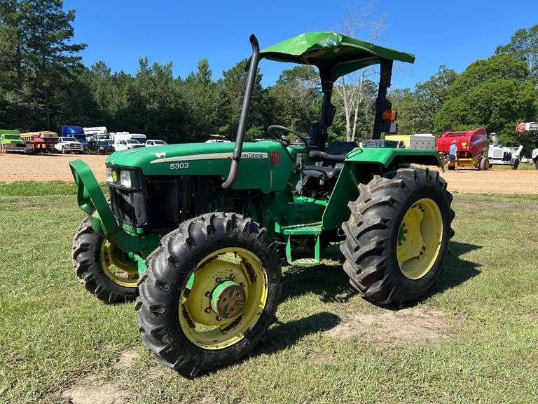 John Deere 5303 4WD Tractor (1,747 Hours)