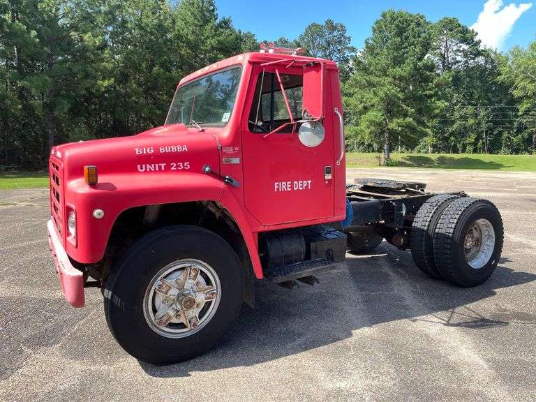 1987 International S1900 4x2 Tractor Truck (261,873 Miles)