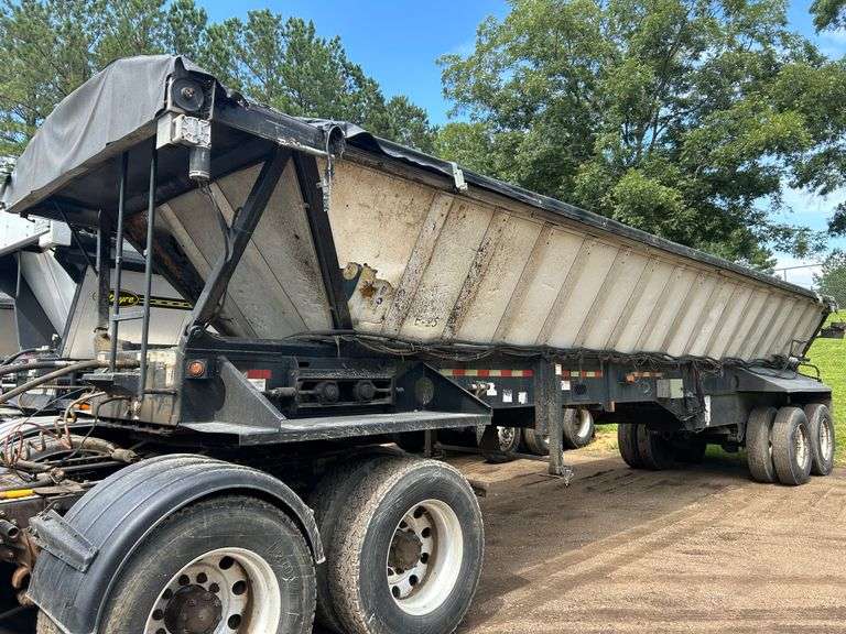 2006 Etnyre T/A Asphalt Belt Trailer