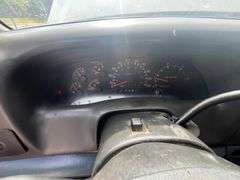 2000 Ford F550 Super Duty Single Cab Service Body Truck w/Crane (456,571 Miles)