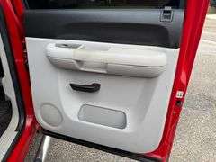 2011 Chevrolet Silverado 1500 Crew Cab Pickup Truck (229,051 Miles)