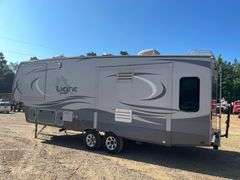 2015 Highland Ridge 297RLS 5th Wheel Camper