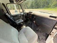 1996 International 8200 Sleeper Cab Single-Axle Dump Truck (174,038 Miles)