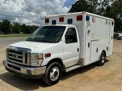 2010 Ford E-350 Ambulance RWD Truck 6.0 8cyl. Diesel (133,572 Miles)