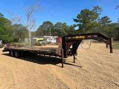2006 Hefty 24' Gooseneck Tandem Axle Dovetail Trailer