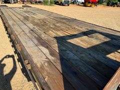 2006 Hefty 24' Gooseneck Tandem Axle Dovetail Trailer