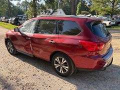 2017 Nissan Pathfinder 4 Door SUV (176,460 Miles)