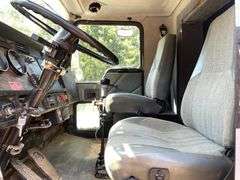 1996 Kenworth T3000 4x2 Sleeper Cab Tractor Truck (77,837 Miles)
