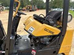 Daewoo G30E-3 Solid Tired Propane Forklift