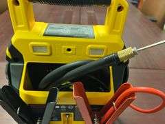 Everstart Maxx Lithium-Ion Battery Booster